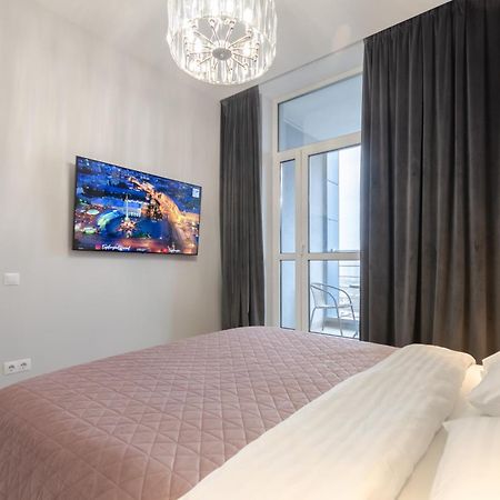 Petrovdom Apartments 267-373 In Rc Central Park, 7 John Mccain Street كييف المظهر الخارجي الصورة