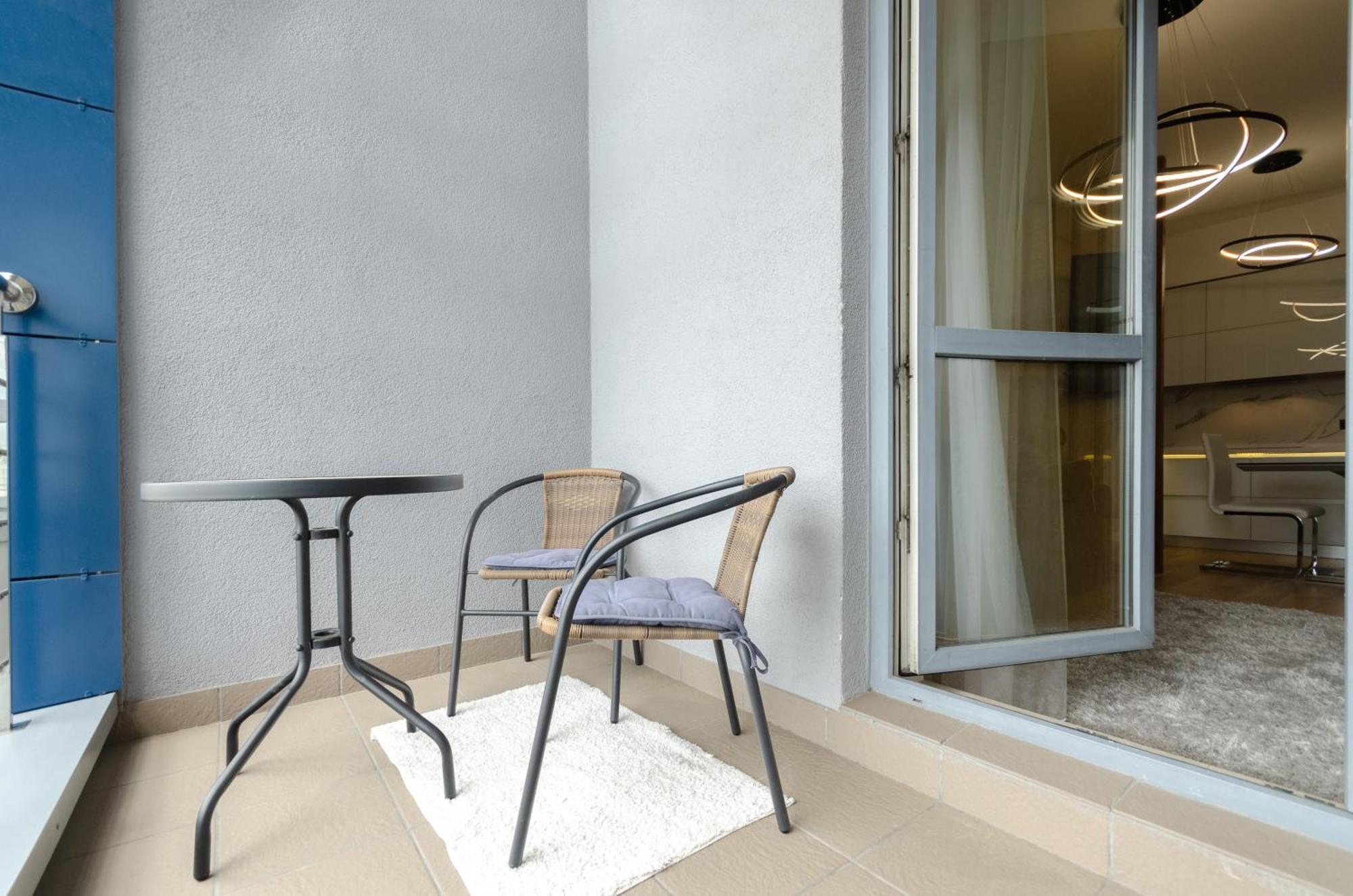 Petrovdom Apartments 267-373 In Rc Central Park, 7 John Mccain Street كييف المظهر الخارجي الصورة