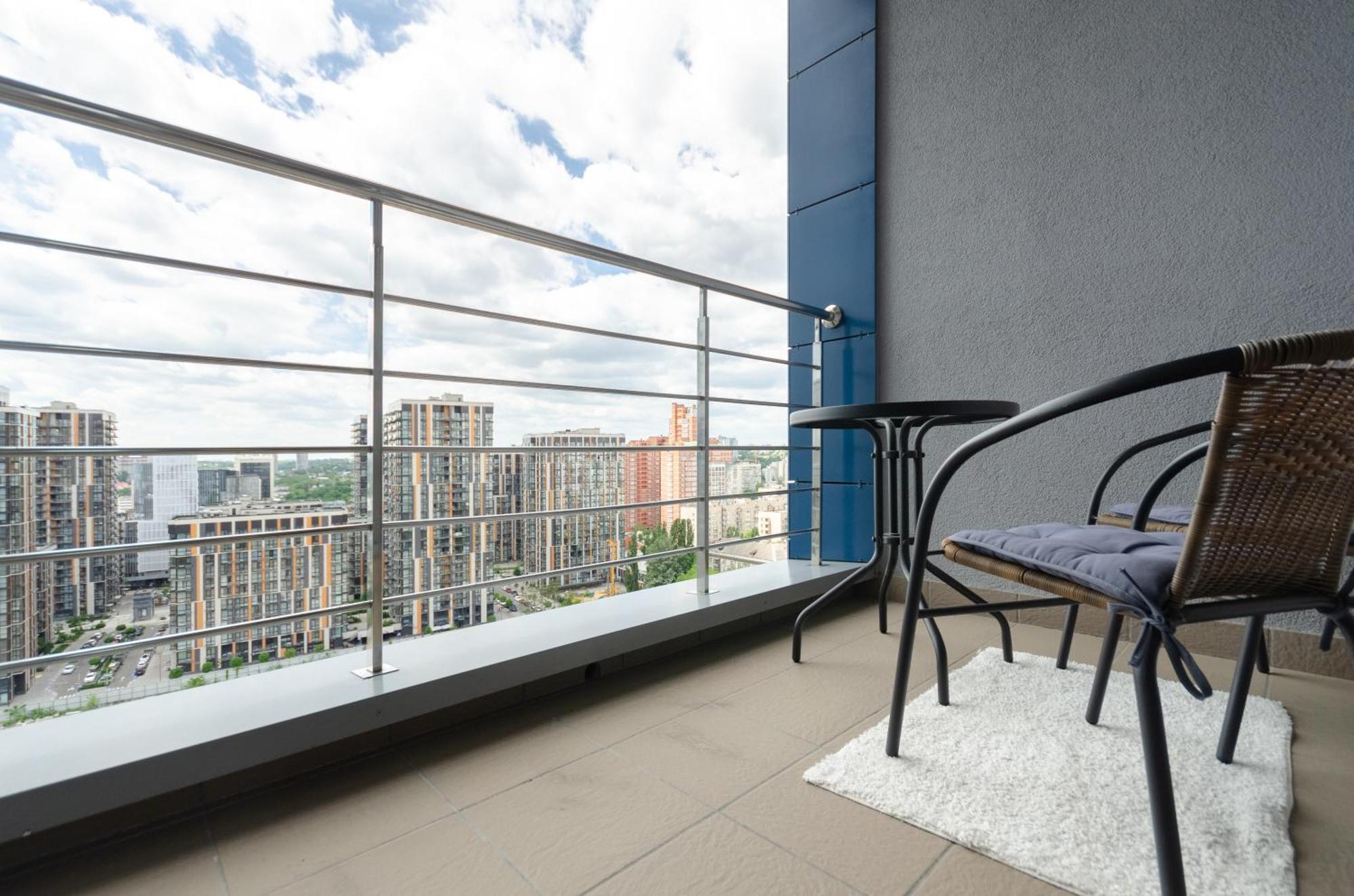 Petrovdom Apartments 267-373 In Rc Central Park, 7 John Mccain Street كييف المظهر الخارجي الصورة