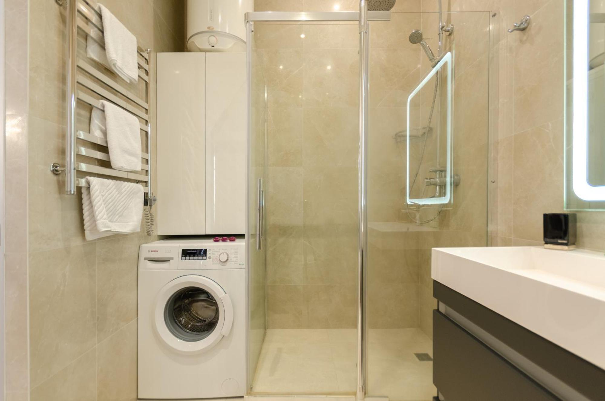 Petrovdom Apartments 267-373 In Rc Central Park, 7 John Mccain Street كييف المظهر الخارجي الصورة