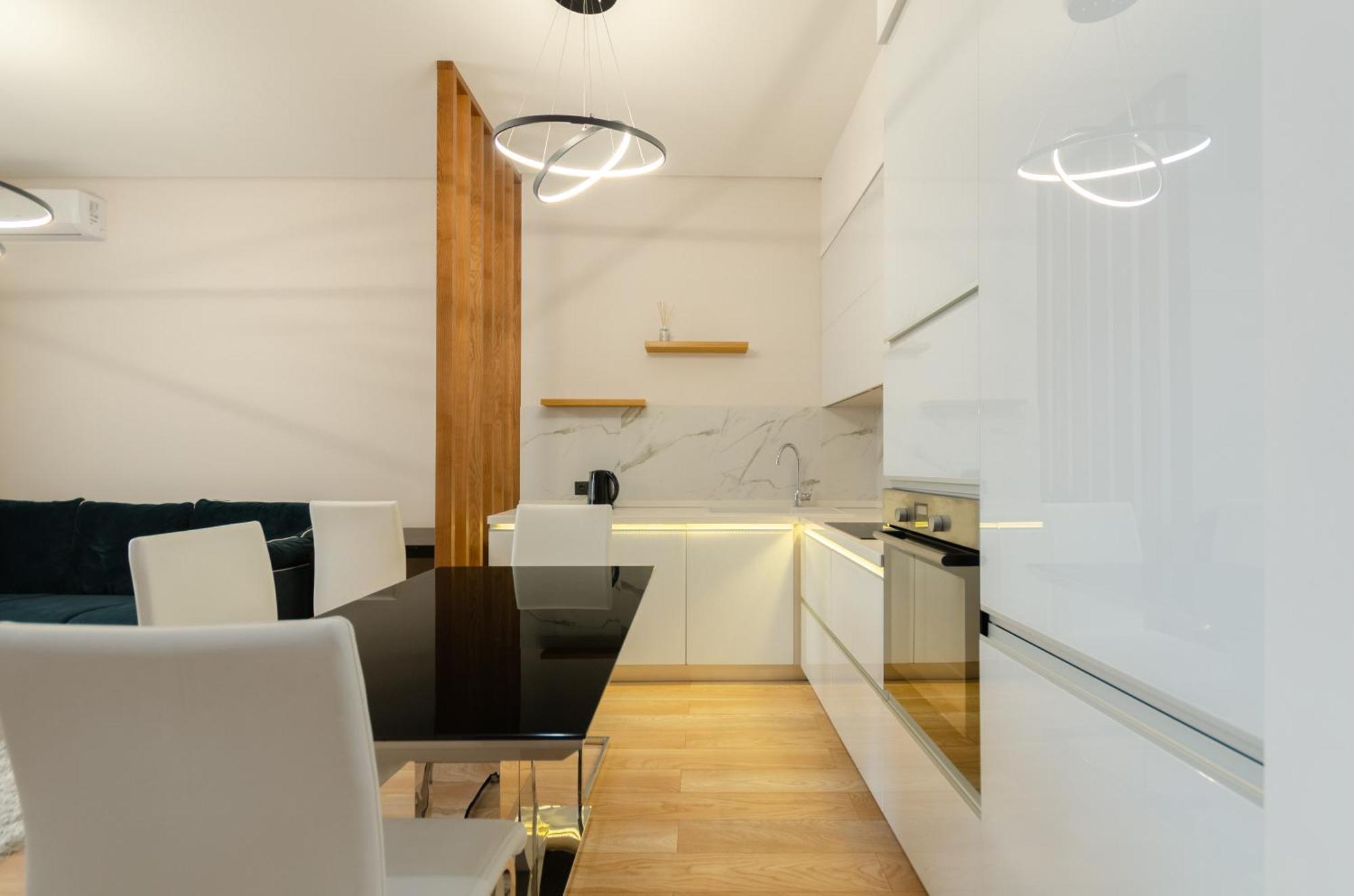 Petrovdom Apartments 267-373 In Rc Central Park, 7 John Mccain Street كييف المظهر الخارجي الصورة