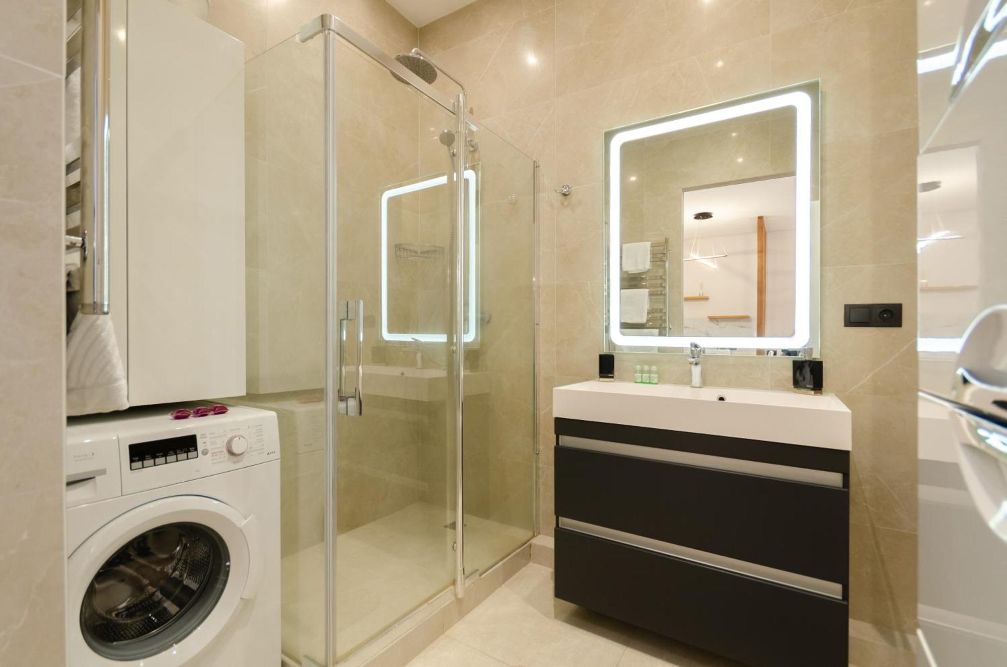 Petrovdom Apartments 267-373 In Rc Central Park, 7 John Mccain Street كييف المظهر الخارجي الصورة