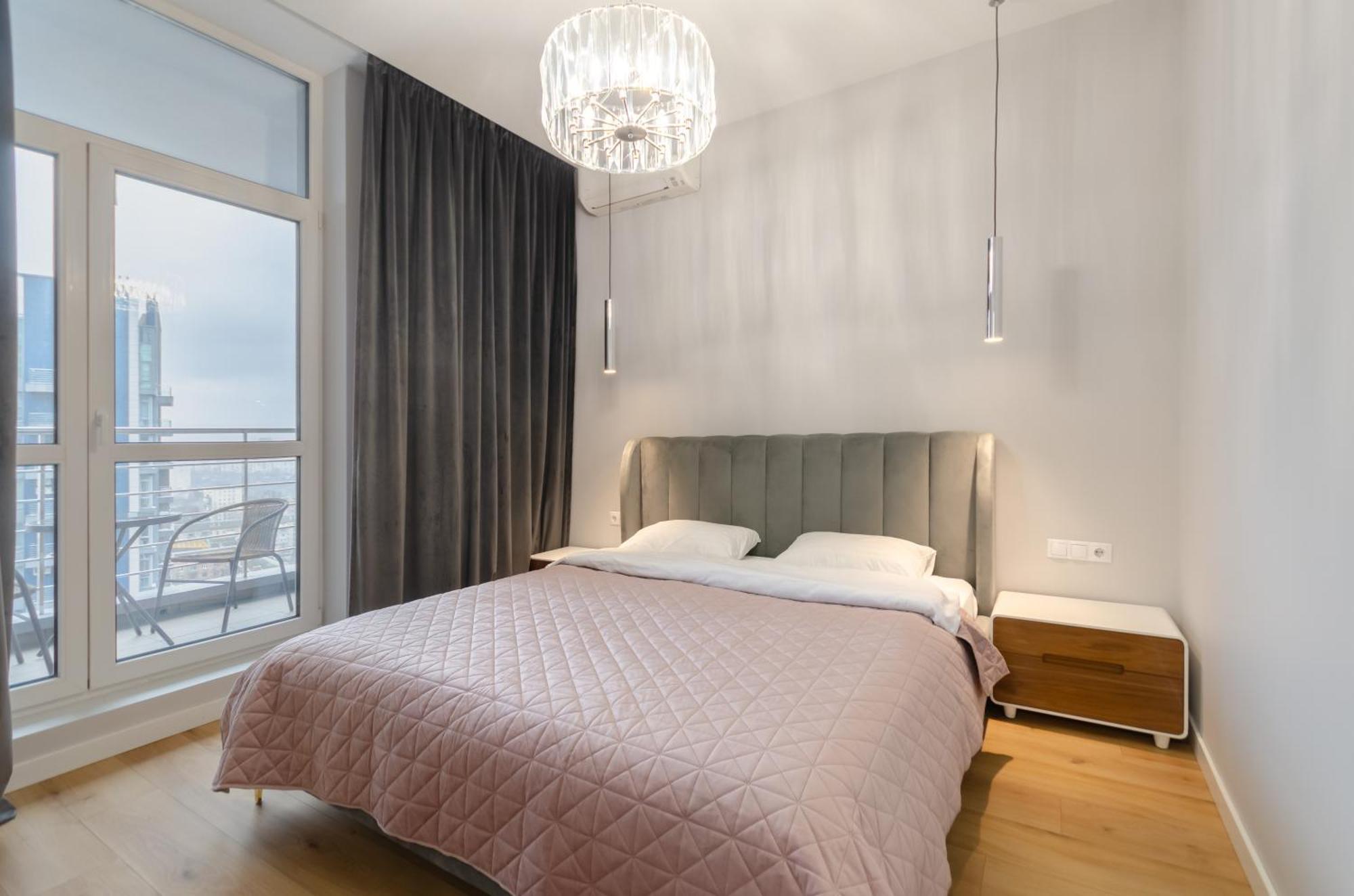 Petrovdom Apartments 267-373 In Rc Central Park, 7 John Mccain Street كييف المظهر الخارجي الصورة